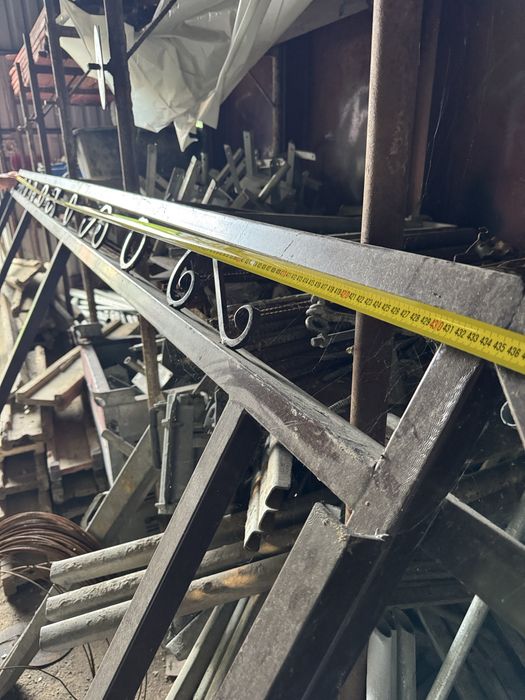 Brama przesuwna PRAWA pod deski NOWA prowadnice pod rolki 4,3m otwor