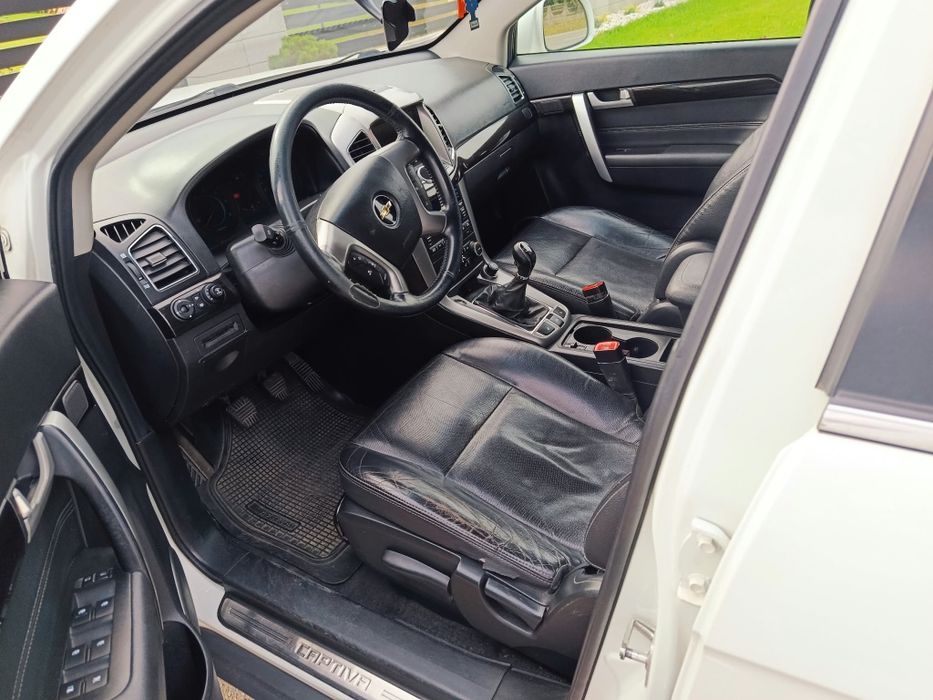 Chevrolet Captiva 2.2 Diesel 7 OSÓB 4x4 AWD Skóra Navi Tempomat