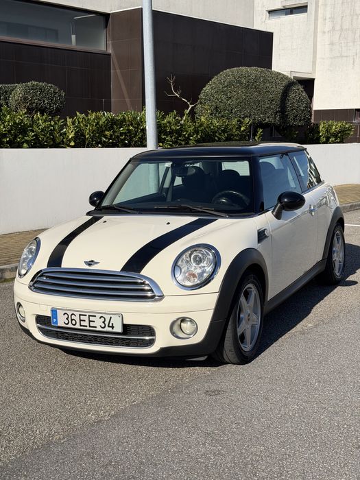 Mini Cooper D R56 - Nacional