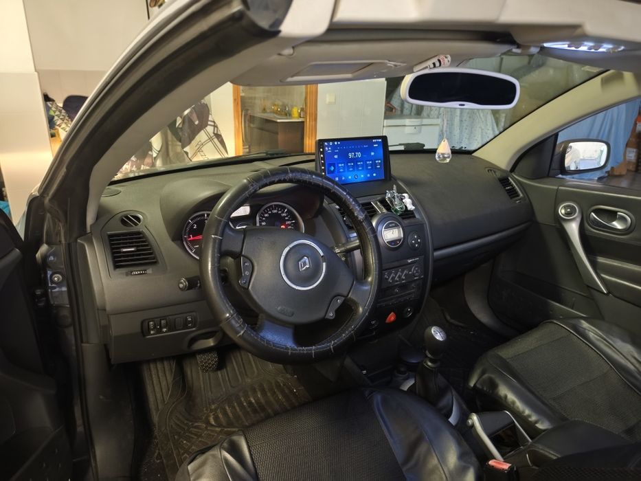 Carro Megane cabrio