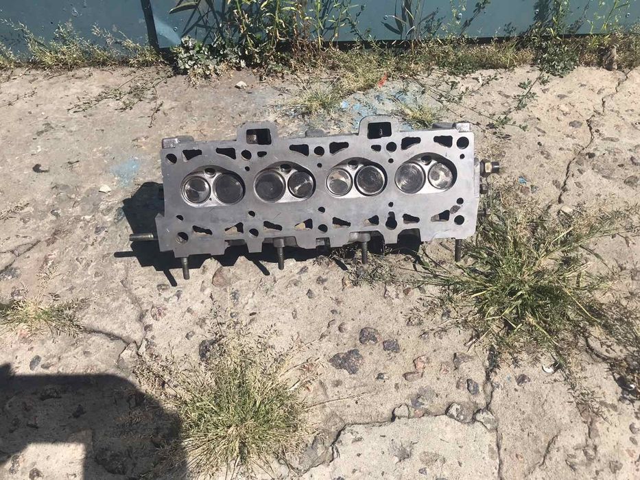 Продам ГБЦ 1.5 [118) інжектор 2108-2115, 099