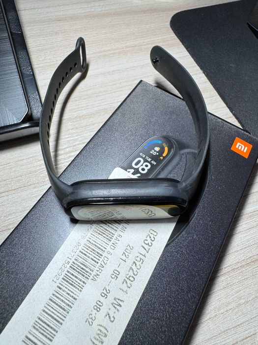 Opaska Mi Smart Band 6