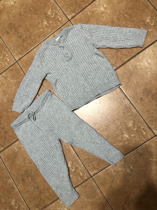 Костюм H&M, кофта Sinsay з вʼязаного трикотажу (80см)