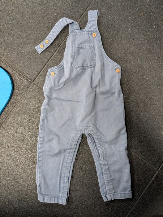 Комбінезон Marc & Spencer, штани Levi's