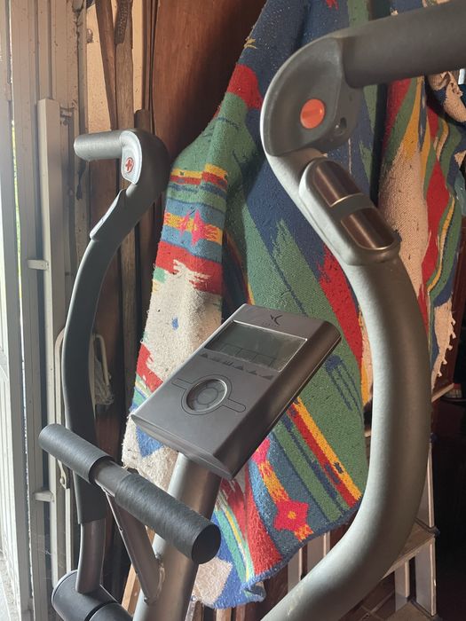 Elíptica para treino cardio – bom estado