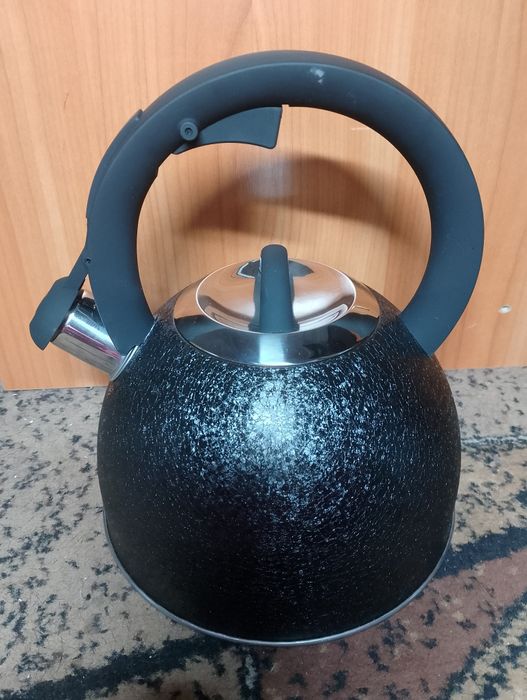 Продам новые чайники