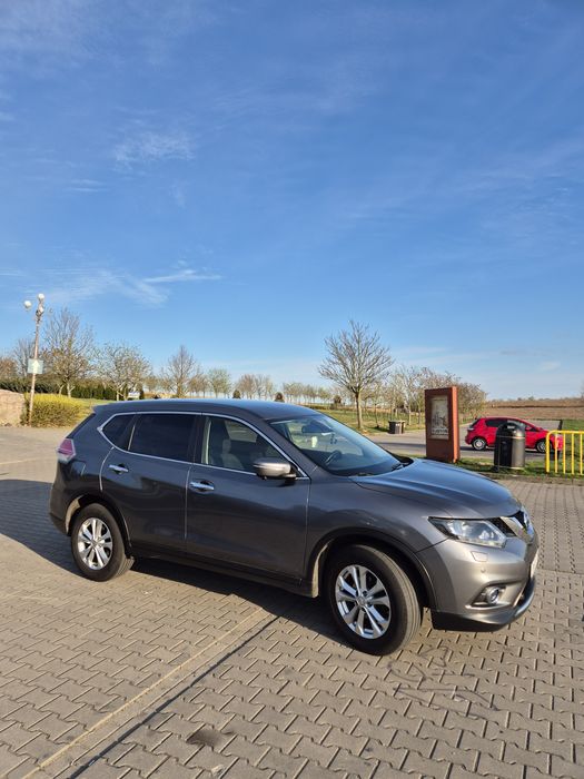 NISSAN  X-TRAIL 1.6 -prywatnie, super stan.