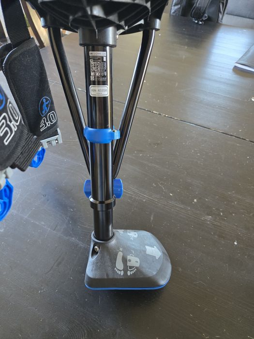 Muleta canadiana ortotese iWalk para andar