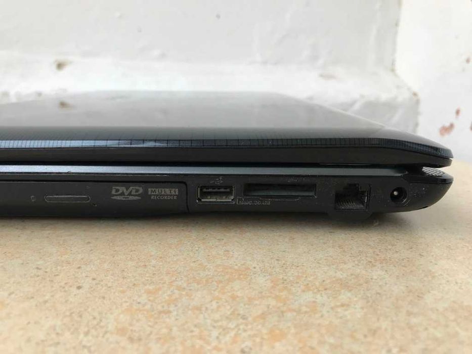 Ноутбук Asus A52J на запчасти Intel core i3 15"6