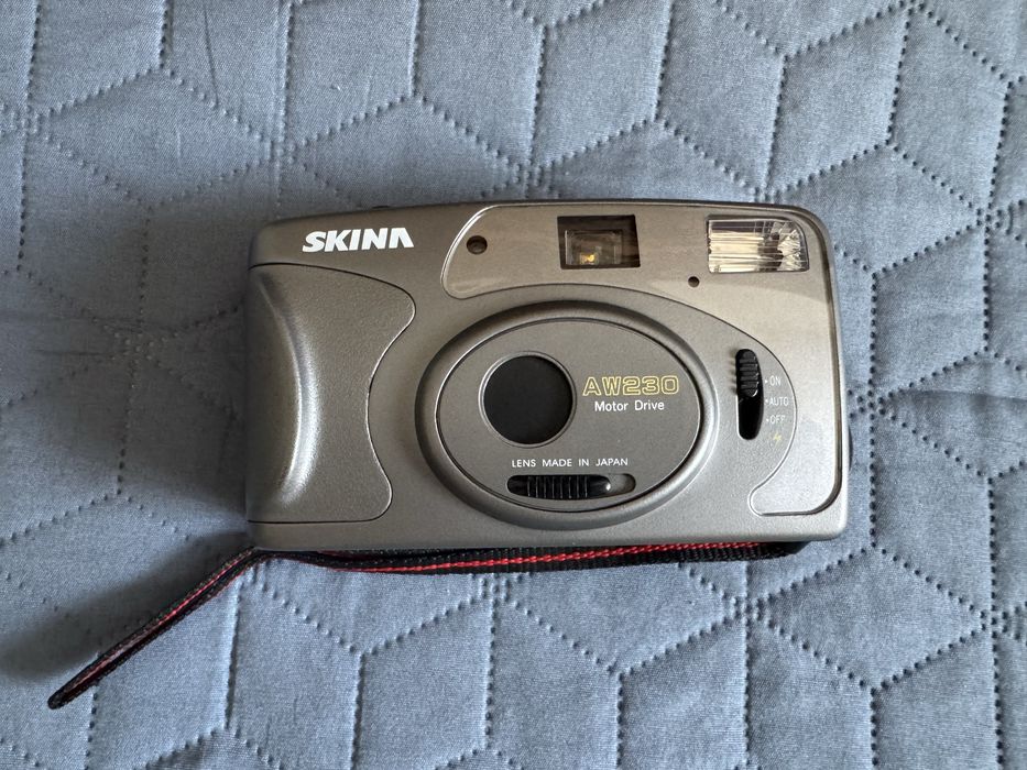 Skina AW230 Плівковий фотоапарат