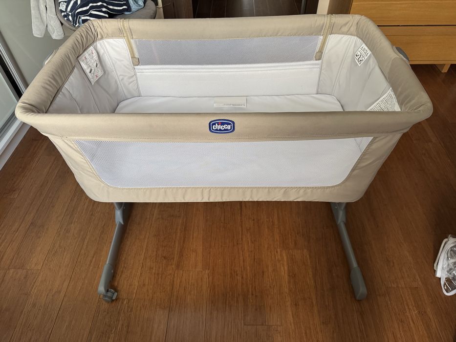 Łóżeczko  dostawne Chicco Next to me Essential