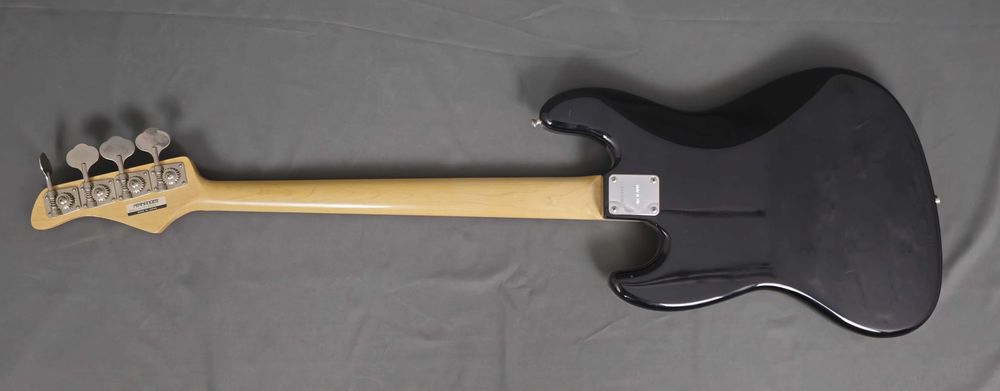 Fernandes Bass Black MIJ Gitara Basowa