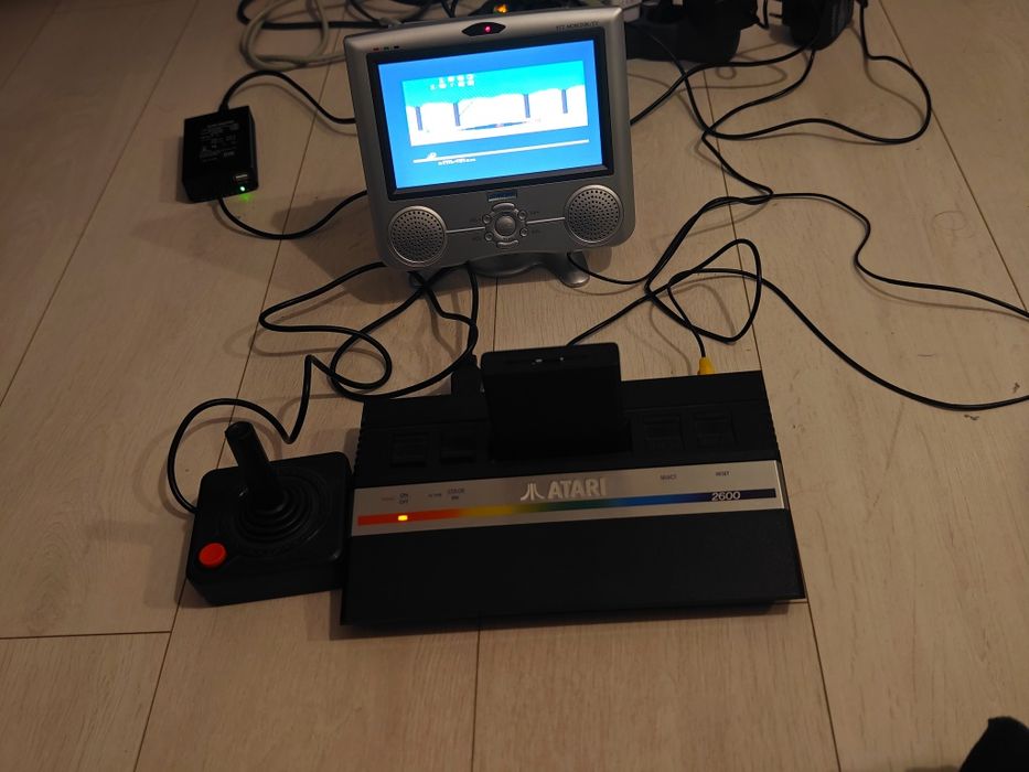 Zmodowane Atari 2600 junior jr duży zestaw