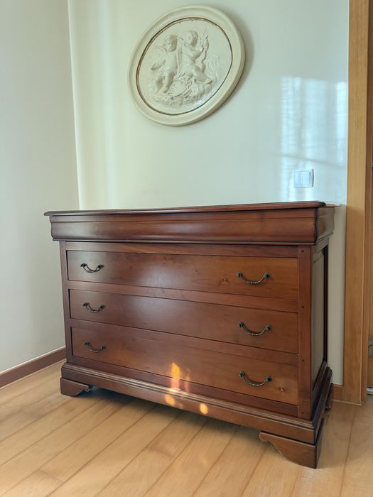 Comoda de Quarto com Mesas de Cabeceira