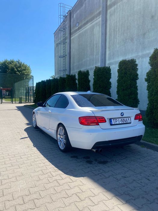 Samochód bmw e92 325i 2010r