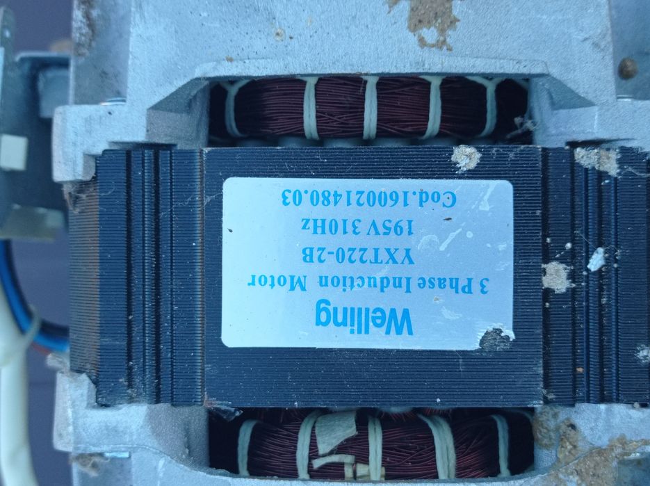 Silnik pralki Hotpoint ariston wmg722