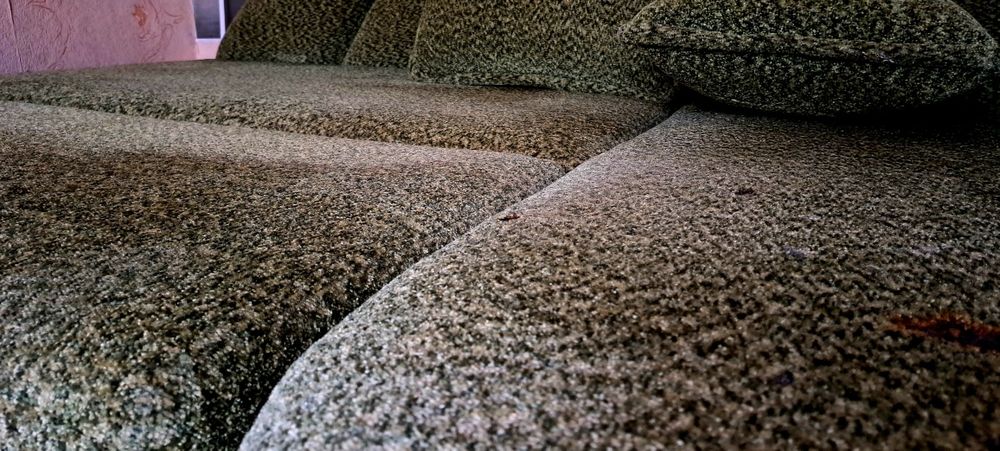 Диван угловой с подъёмным миханизмом