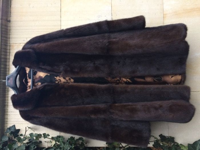Kurtka futro z całych norek grzbiety nowe miękkie nowoczesne xl 42 44