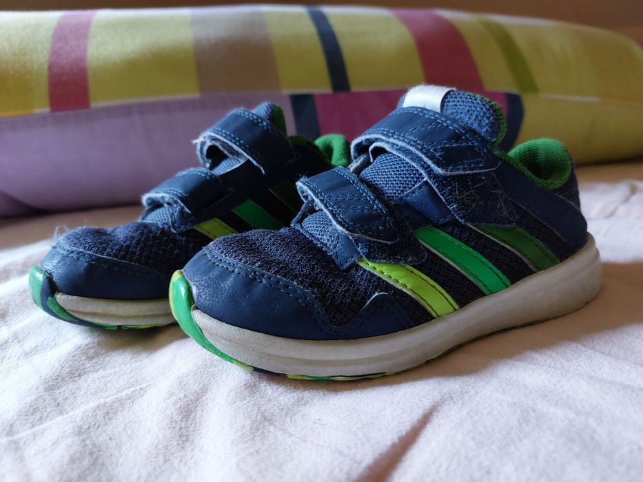 Buty adidasy Adidas wkladka 16 cm, rozmiar 26 używane