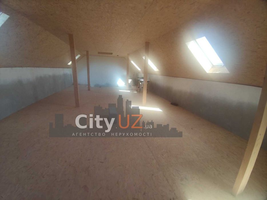 Продається комерційне приміщення