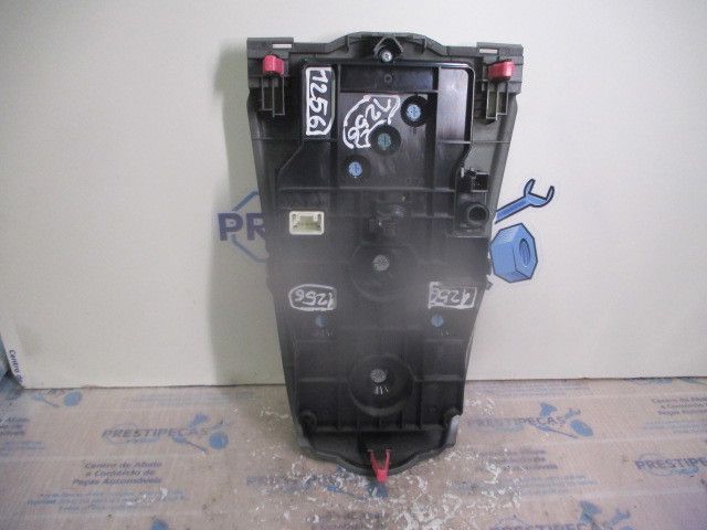 Comando chauffage / sofagem TOYOTA Yaris (_P9_)