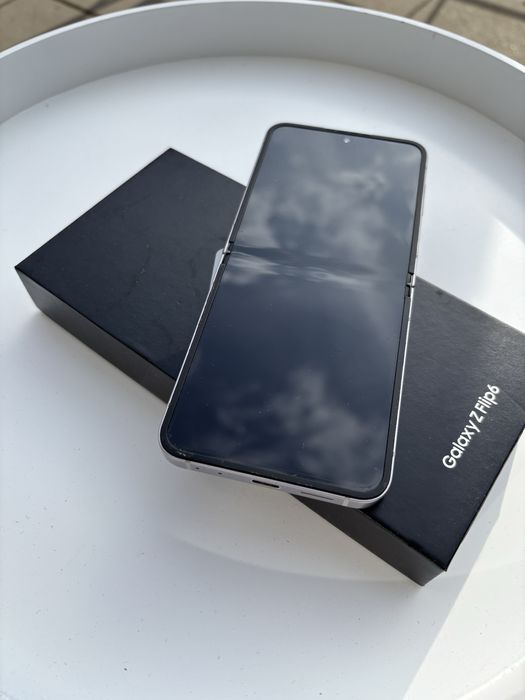 Samsung flip 6 stan bardzo dobry