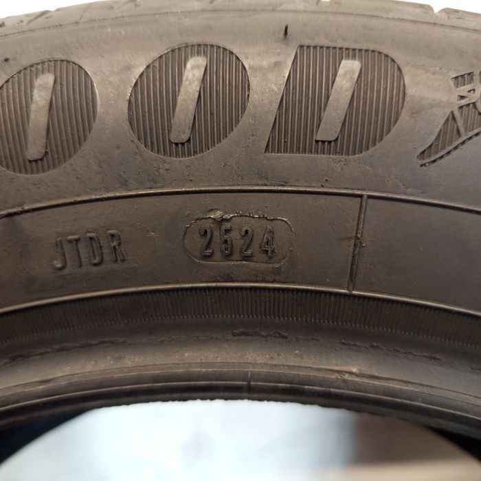 205/55R16 Goodyear Efficientgrip