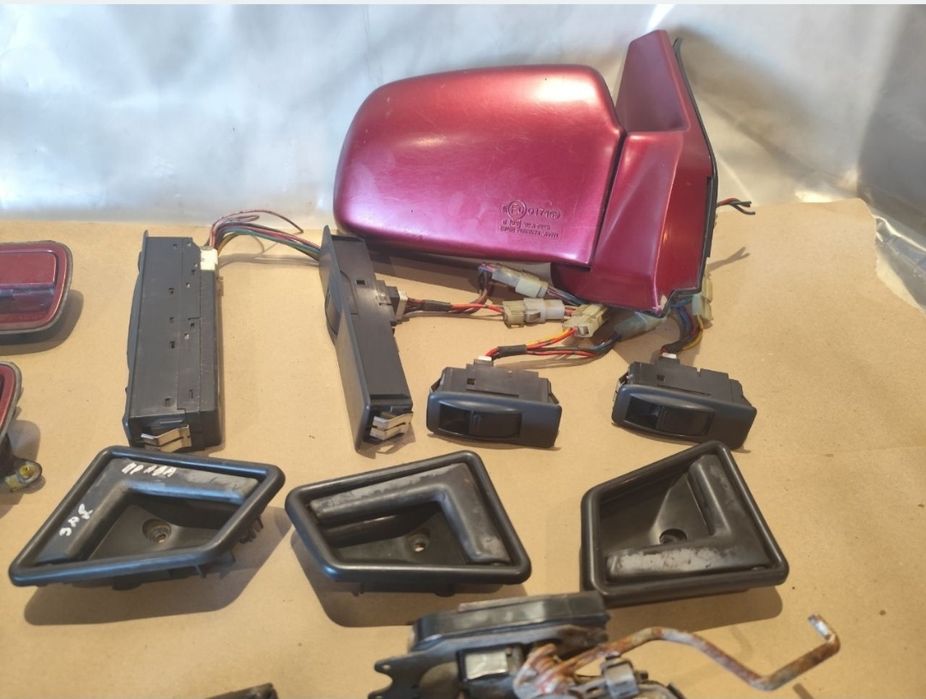 Ручки,фари, дзеркало Suzuki Vitara