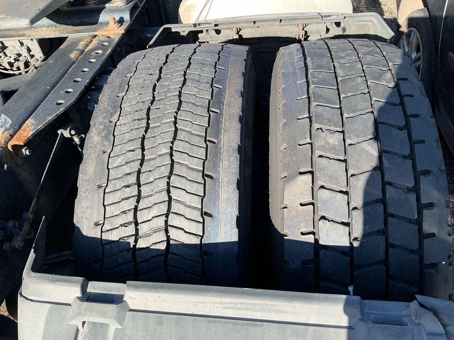 JANTES ALUMINIO E PNEUS CAMIAO MAN EURO 6 ANO 2007 R22.5