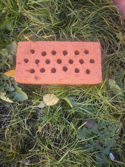 Нова рядова цегла