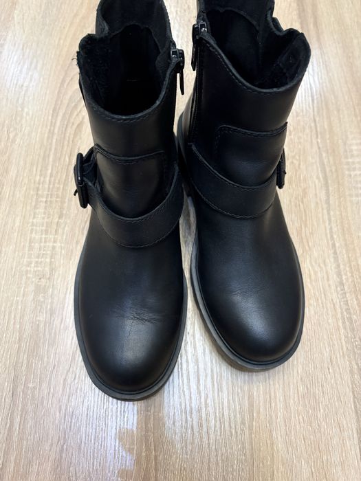 Демисезонные ботинки ugg , ботинки ugg