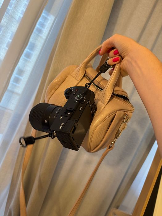 Sony alpha 6700 body