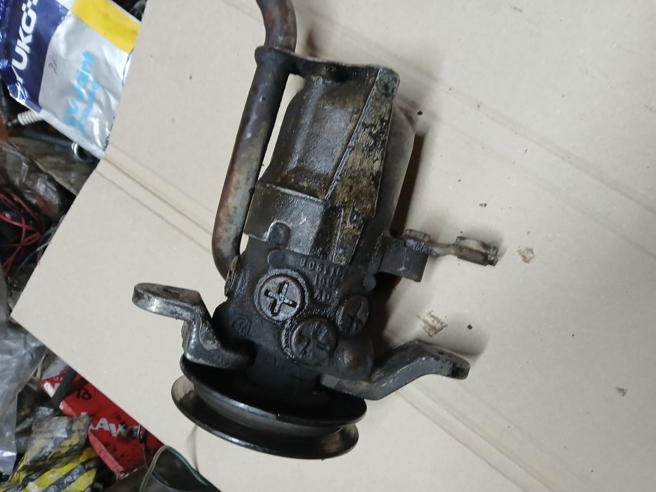 Гур ауді 100 с3.