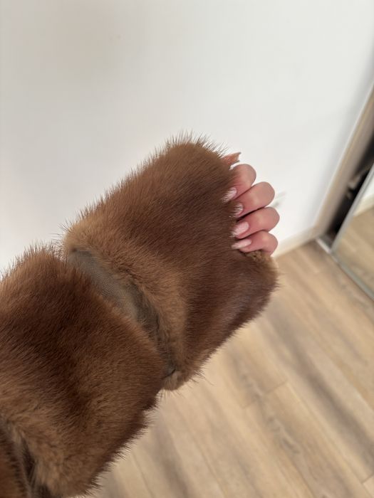 Натуральна норкова шуба