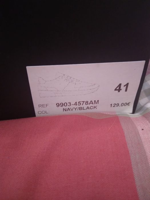 Sapatilhas Ambitious 39