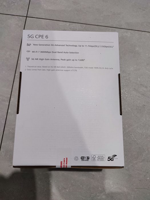 NOWY router stacjonarny 5G Huawei Zowee CPE 6 H165-383 white