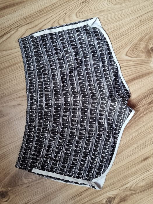 Spodenki szorty Adidas 42 XL