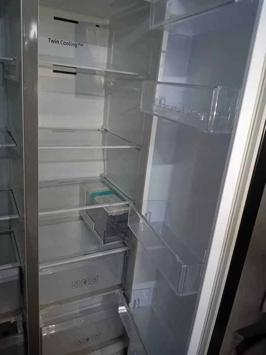 Frigorífico Americano Samsung com extra de Água/Gelo/Granizado.