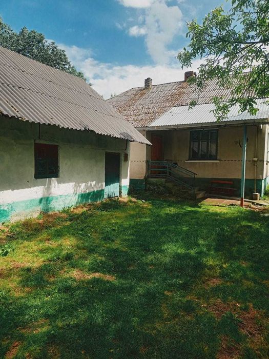 Продається будинок в селі Хлиплі