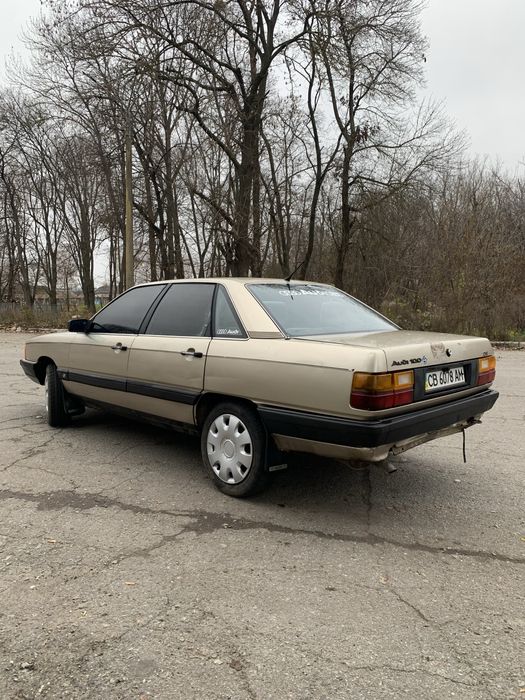 Автомобіль Audi 100 c3 2.3 г/б