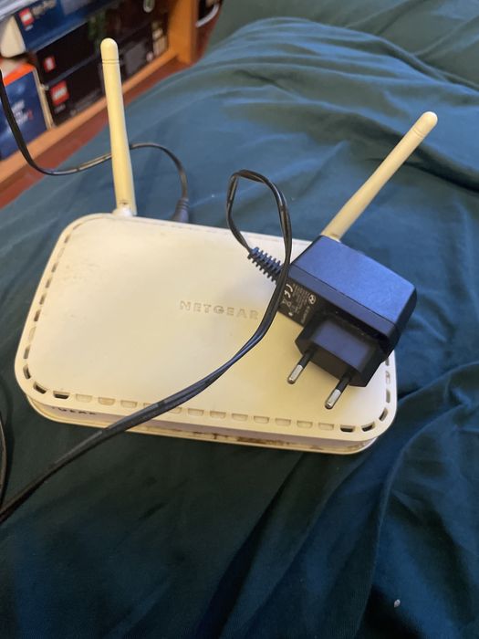 Router netgear wnr614