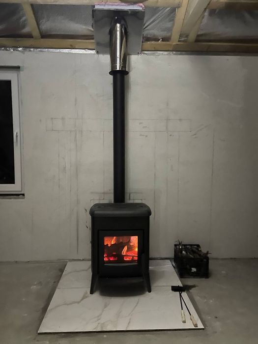 Піч чавунна Plamen Amity 3 (8 кВт)