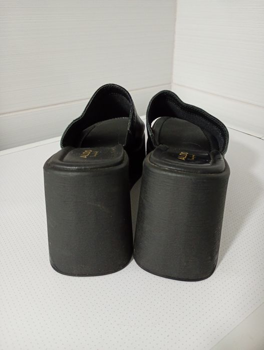 Шлепки Aldo оригінал 39 розмір