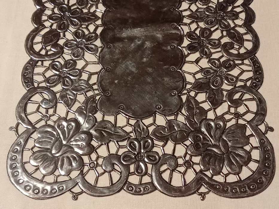 Bandeja com arranjo floral ( 39cm*52,5cm)