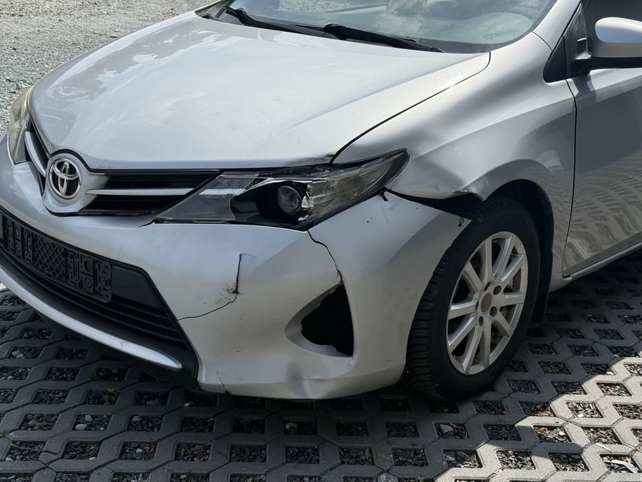 Toyota Auris Touring / Opłacona Akcyza !