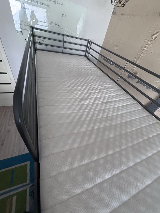 Łóżko piętrowe metalowe Ikea