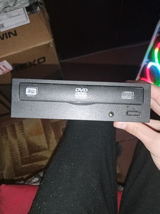 Продам dvd ROM в рабочем состоянии