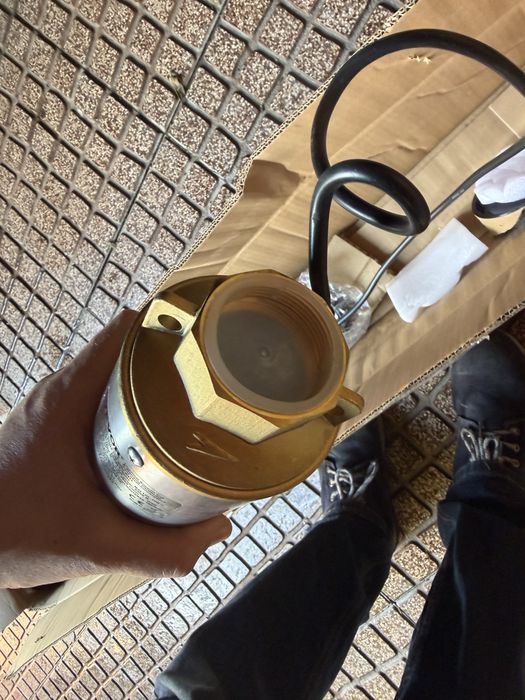 Bomba de Agua Submersivel Furo / Poço 2HP 1500w