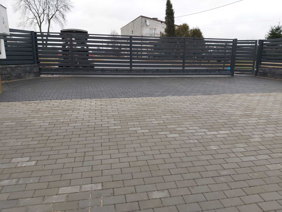 Lakiernia proszkowa , usługa malowania , piec 12,50mbx2,6mbx1,6mb