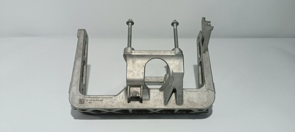MÉDIO MERCEDES EQS 450+